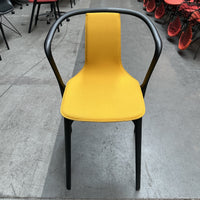 Vitra Belleville Chair Stoel | Kunststof | Gele Stof