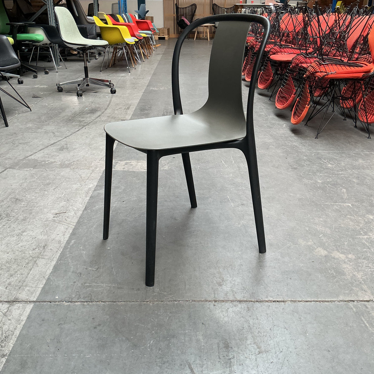 Vitra Belleville Chair |  Donker Grijs | Kunststof