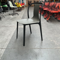 Vitra Belleville Chair |  Donker Grijs | Kunststof