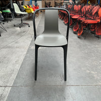 Vitra Belleville Chair |  Donker Grijs | Kunststof
