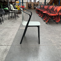 Vitra Belleville Chair Stoel | Licht Grijs | Kunststof