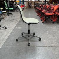 Vitra Eames PSCC Bureaustoel | Groen